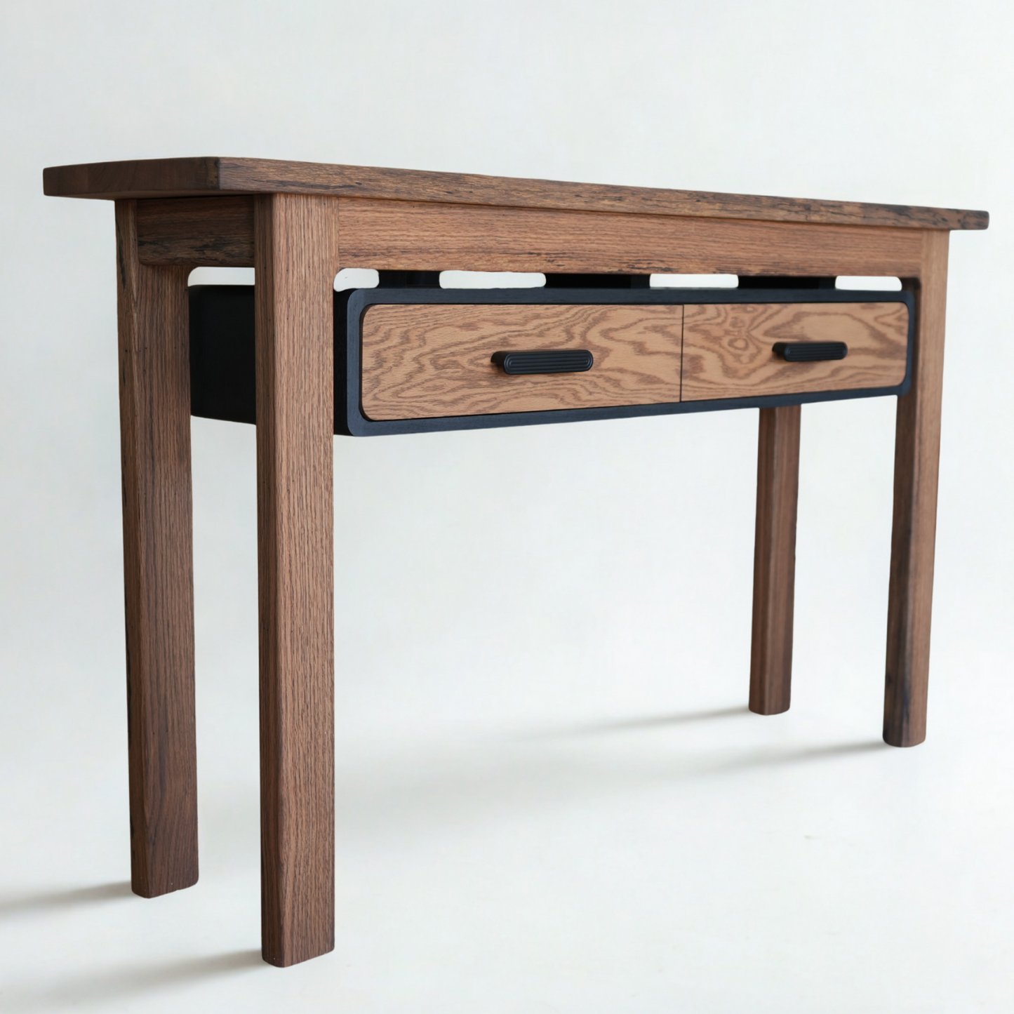 The Fleetwood Entry Table