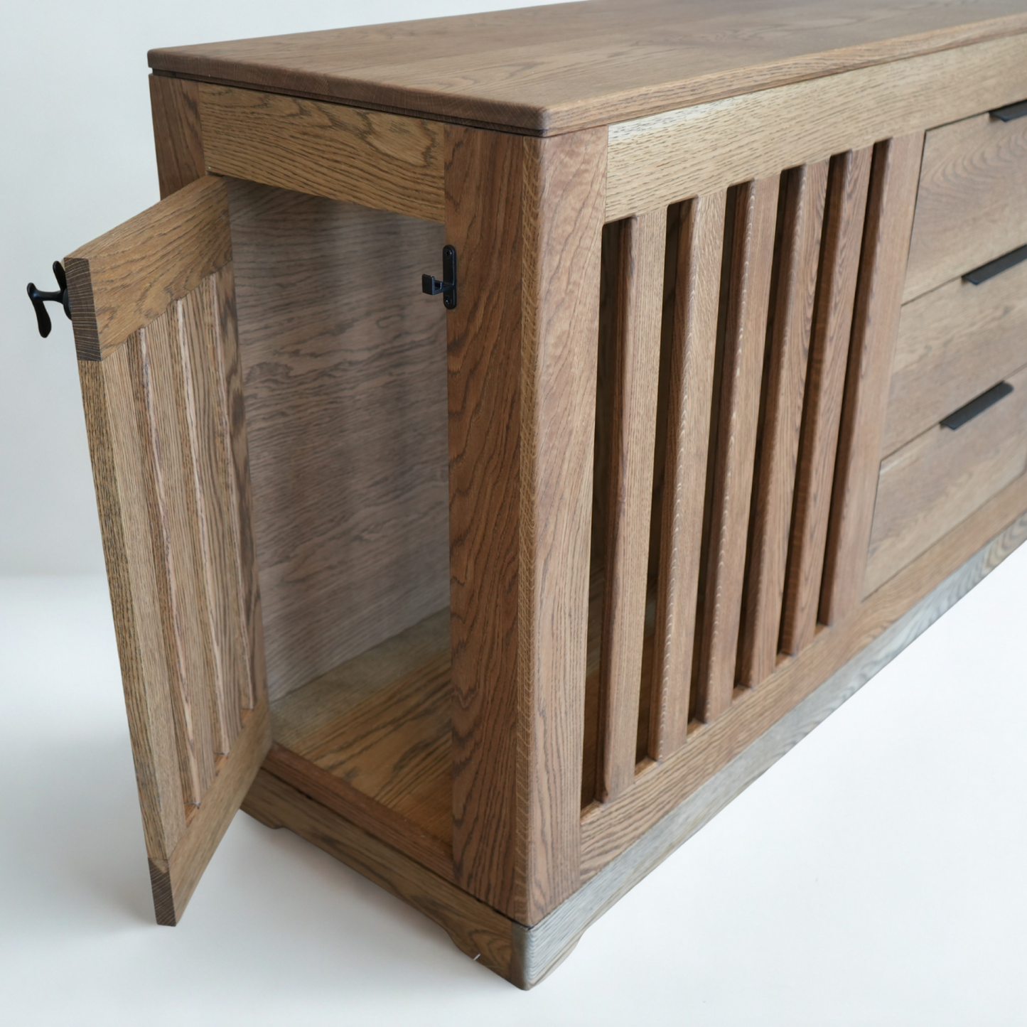 The Bidgegate Dog Crate Side Table