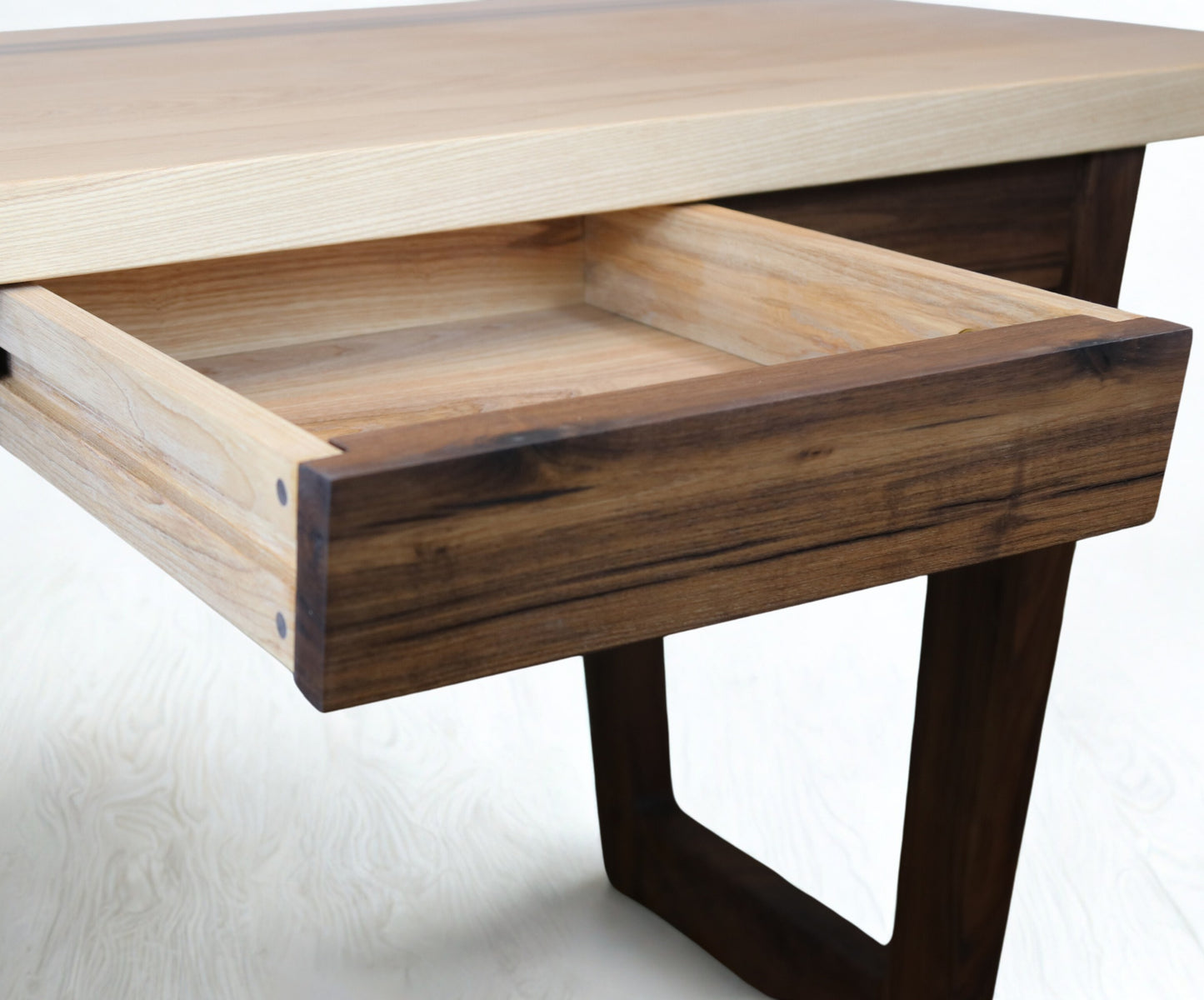The Double Angle Desk